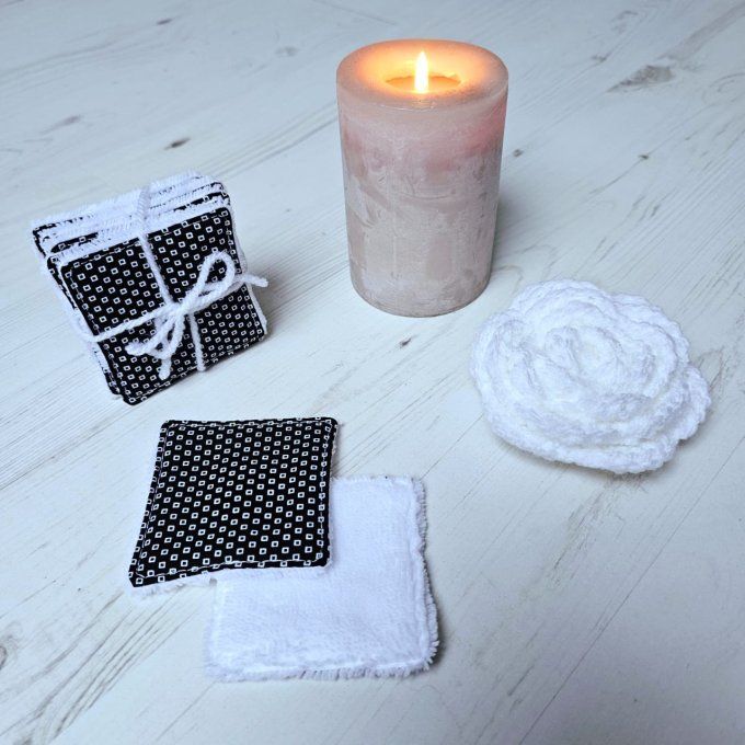 Lot de lingettes "Black and White"