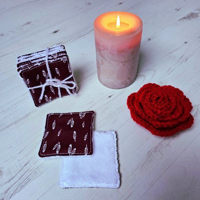 Lot de lingettes "Red Wine Feathers"